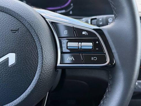 Used 2025 Kia Seltos S FWD image 21