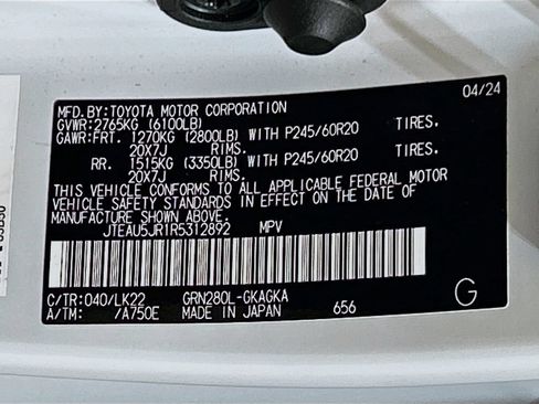 Used 2024 Toyota 4Runner TRD Sport w/ Technology Package RWD image 28