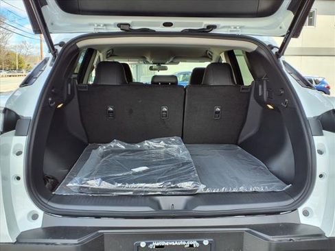 New 2025 Nissan Murano SV image 6