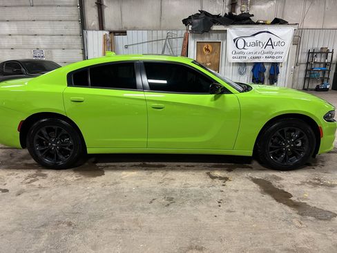 Used 2023 Dodge Charger SXT w/ Blacktop Package image 5