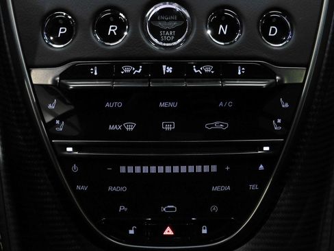 Used 2020 Aston Martin DB11 AMR image 59