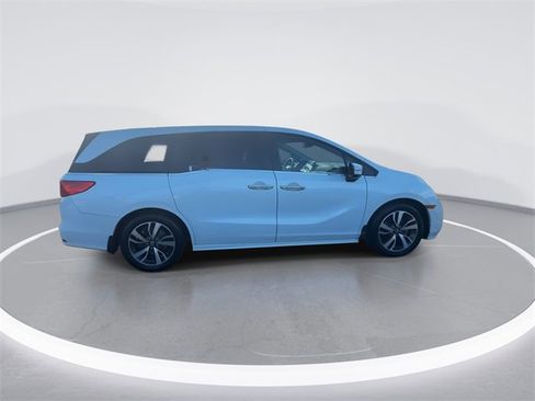 Used 2021 Honda Odyssey Touring image 9