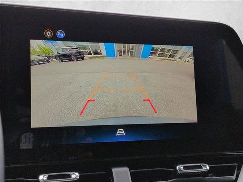New 2026 Chevrolet Equinox LT FWD image 13