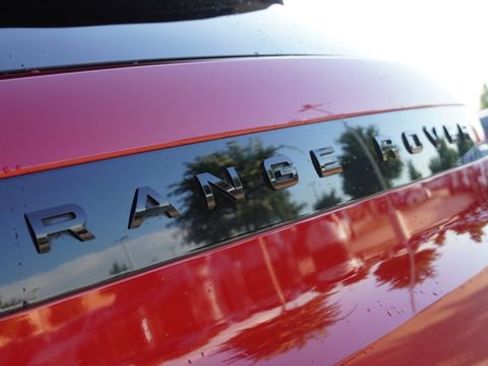 Used 2023 Land Rover Range Rover Sport SE AWD/4WD image 13