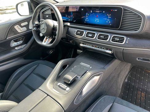 Used 2026 Mercedes-Benz GLE 53 AMG 4MATIC Coupe image 11