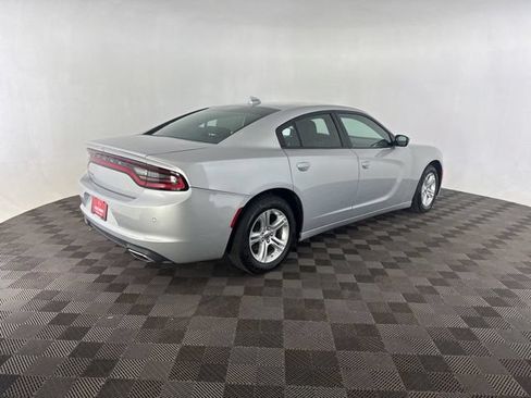 Used 2023 Dodge Charger SXT RWD image 5