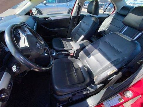 Used 2014 Volkswagen Jetta SE FWD image 7