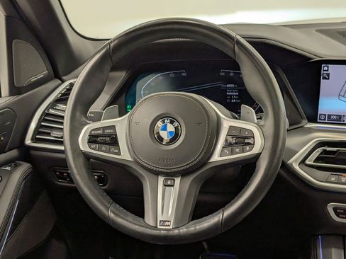 Used 2021 BMW X5 xDrive40i w/ M Sport Package image 18