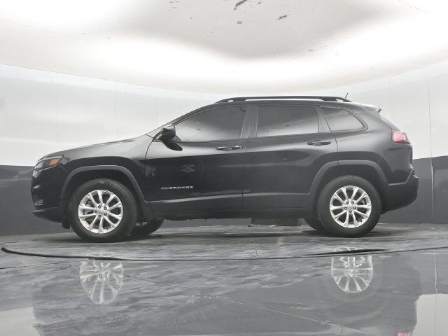 Used 2022 Jeep Cherokee Latitude Lux w/ Sun & Sound Group AWD/4WD image 56