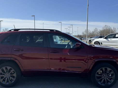 Used 2020 Jeep Cherokee High Altitude image 11