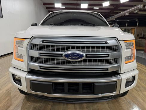Used 2015 Ford F150 Platinum w/ Equipment Group 701A Luxury RWD image 2
