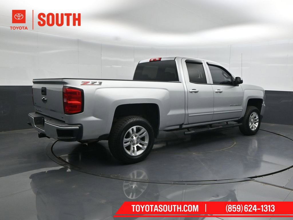 Used 2017 Chevrolet Silverado 1500 LT w/ All Star Edition AWD/4WD image 2