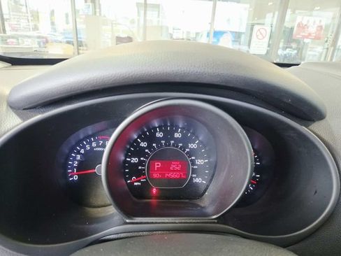 Used 2019 Kia Soul + FWD image 18