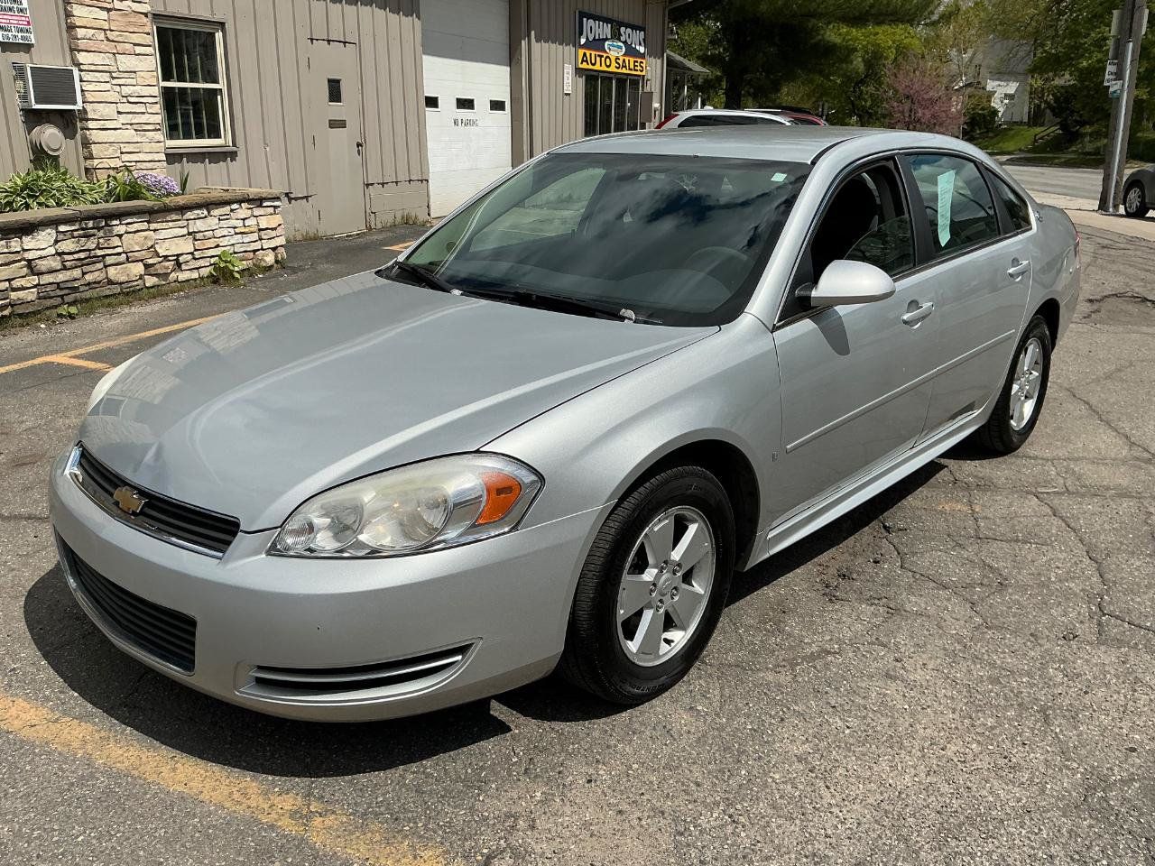 Used 2009 Chevrolet Impala LT FWD image 7