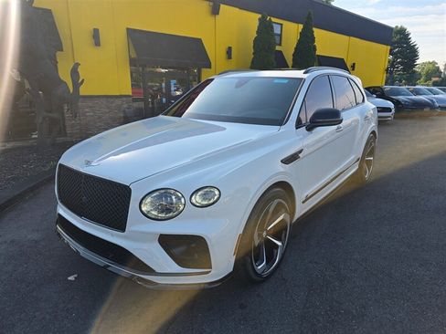 Used 2022 Bentley Bentayga AWD/4WD image 5