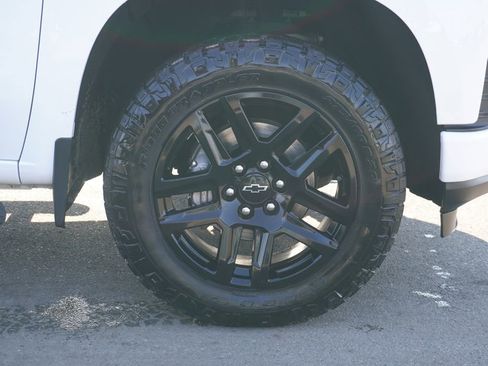 Used 2022 Chevrolet Silverado 1500 Custom w/ Rally Edition image 13