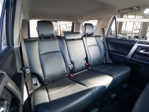 Used 2018 Toyota 4Runner Limited AWD/4WD image 33