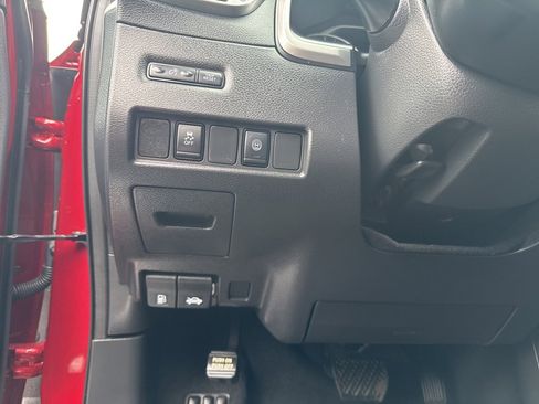 Used 2022 Nissan Murano SV image 12