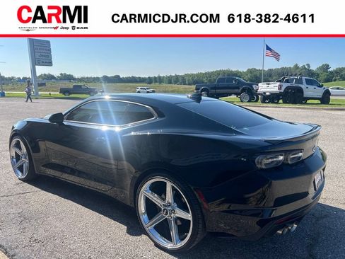Used 2023 Chevrolet Camaro LT w/ RS Package RWD image 4