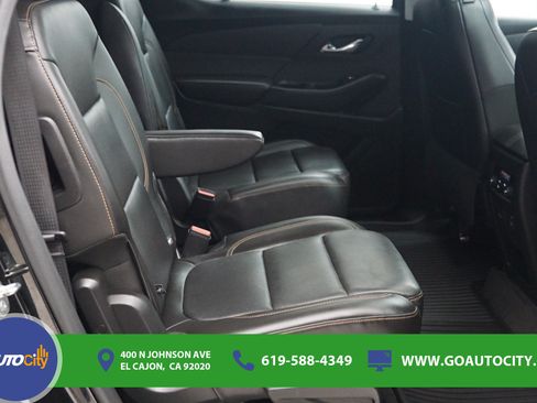 Used 2020 Chevrolet Traverse Premier w/ Redline Edition FWD image 13