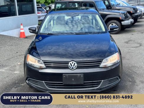Used 2014 Volkswagen Jetta SE FWD image 2
