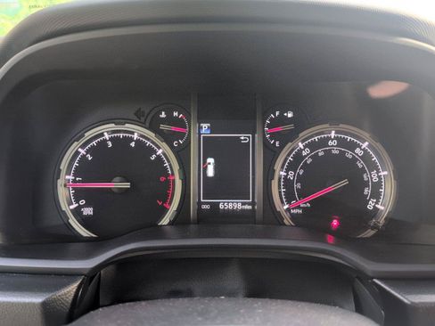 Used 2022 Toyota 4Runner Limited AWD/4WD image 27