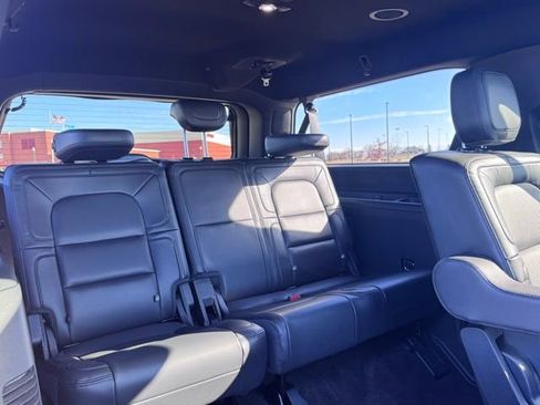 Used 2024 Lincoln Navigator L Reserve image 26