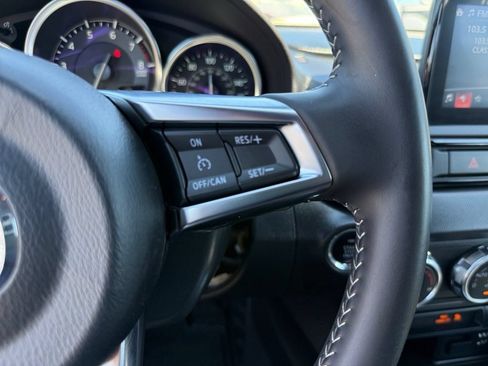 Used 2022 MAZDA MX-5 Miata Grand Touring w/ Weather Package RWD image 20