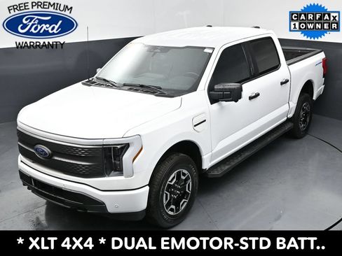 Used 2023 Ford F150 Lightning XLT AWD/4WD image 29