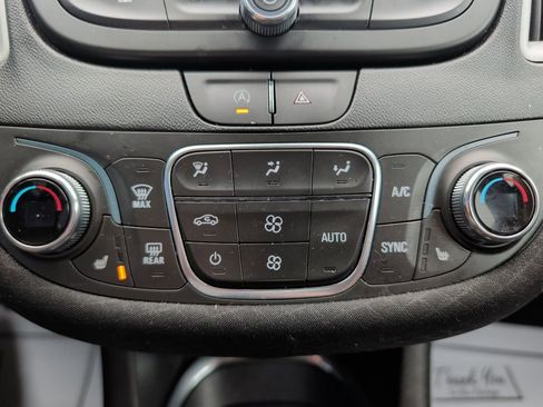 Used 2023 Chevrolet Malibu LT image 15