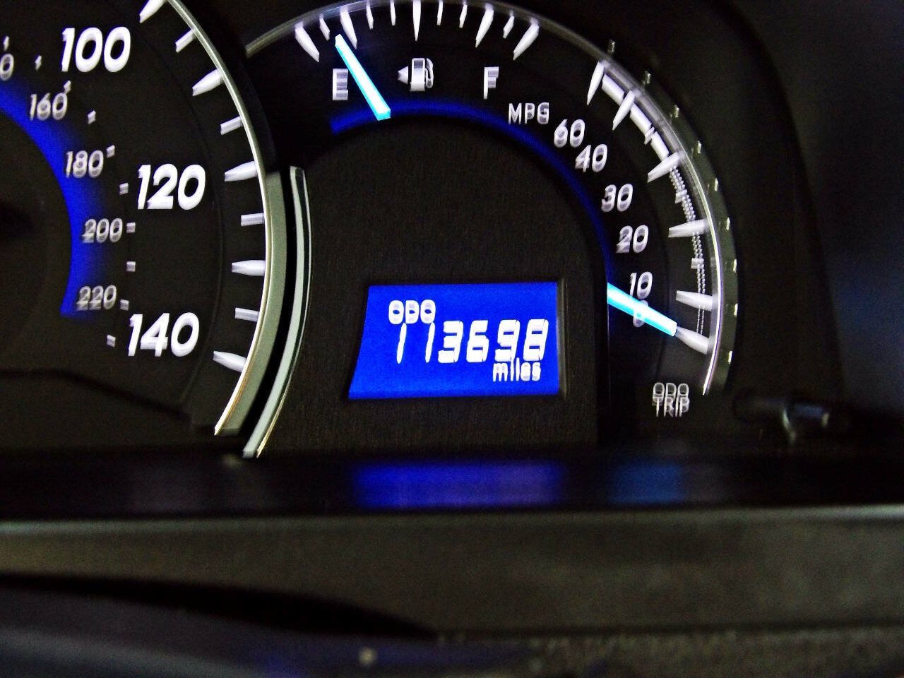 Used 2013 Toyota Camry XLE FWD image 14