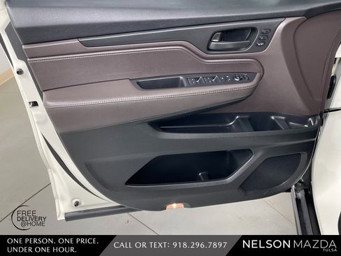 Used 2019 Honda Odyssey EX-L image 19