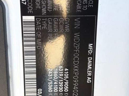 Used 2019 Mercedes-Benz Sprinter 2500 image 21