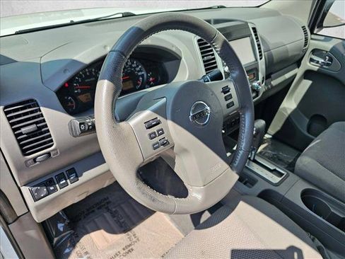 Used 2019 Nissan Frontier SV w/ Value Truck Package AWD/4WD image 24