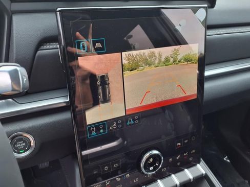 New 2026 GMC Terrain Elevation w/ Elevation Premium Package image 18