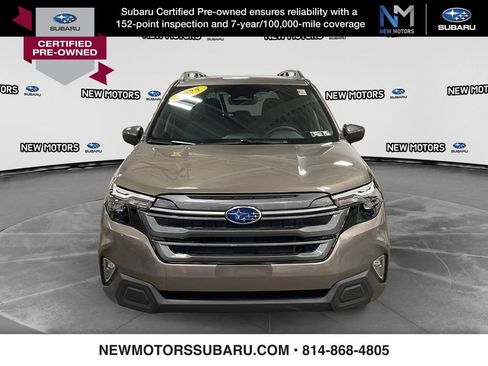 Certified 2025 Subaru Forester Premium w/ Convenience Package #2 AWD/4WD image 8