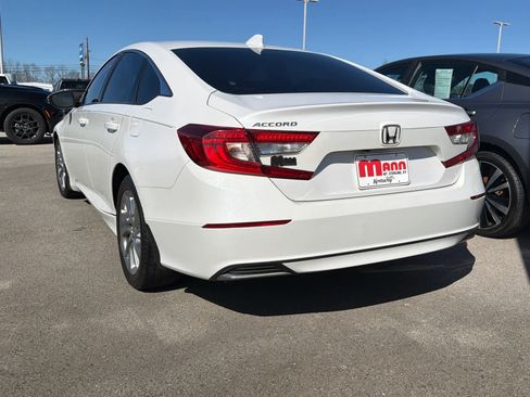 Used 2019 Honda Accord LX image 7