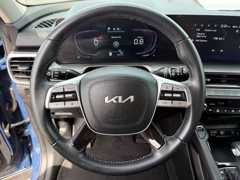 Used 2024 Kia Telluride S w/ S Sunroof Package FWD image 15