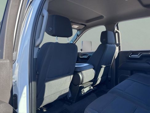 Used 2024 Chevrolet Silverado 2500 LT image 26