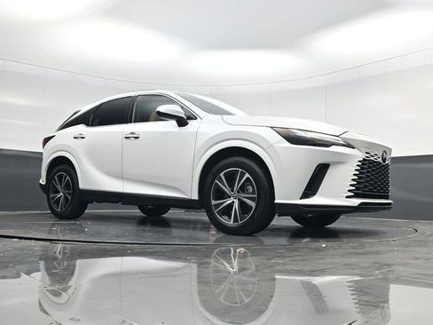 Used 2025 Lexus RX 350 FWD w/ Technology Package image 52