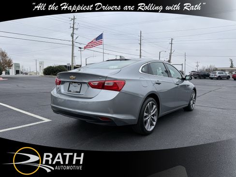 Used 2023 Chevrolet Malibu LT image 9