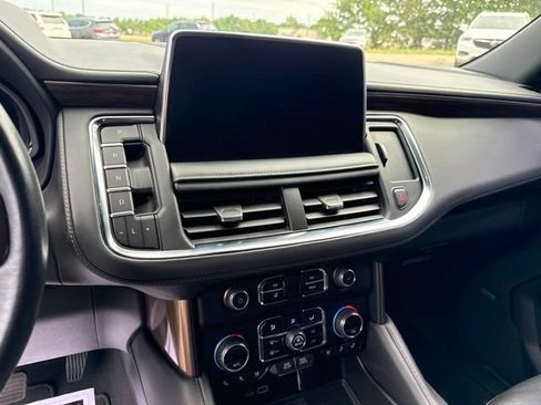 Certified 2022 Chevrolet Tahoe High Country AWD/4WD image 26