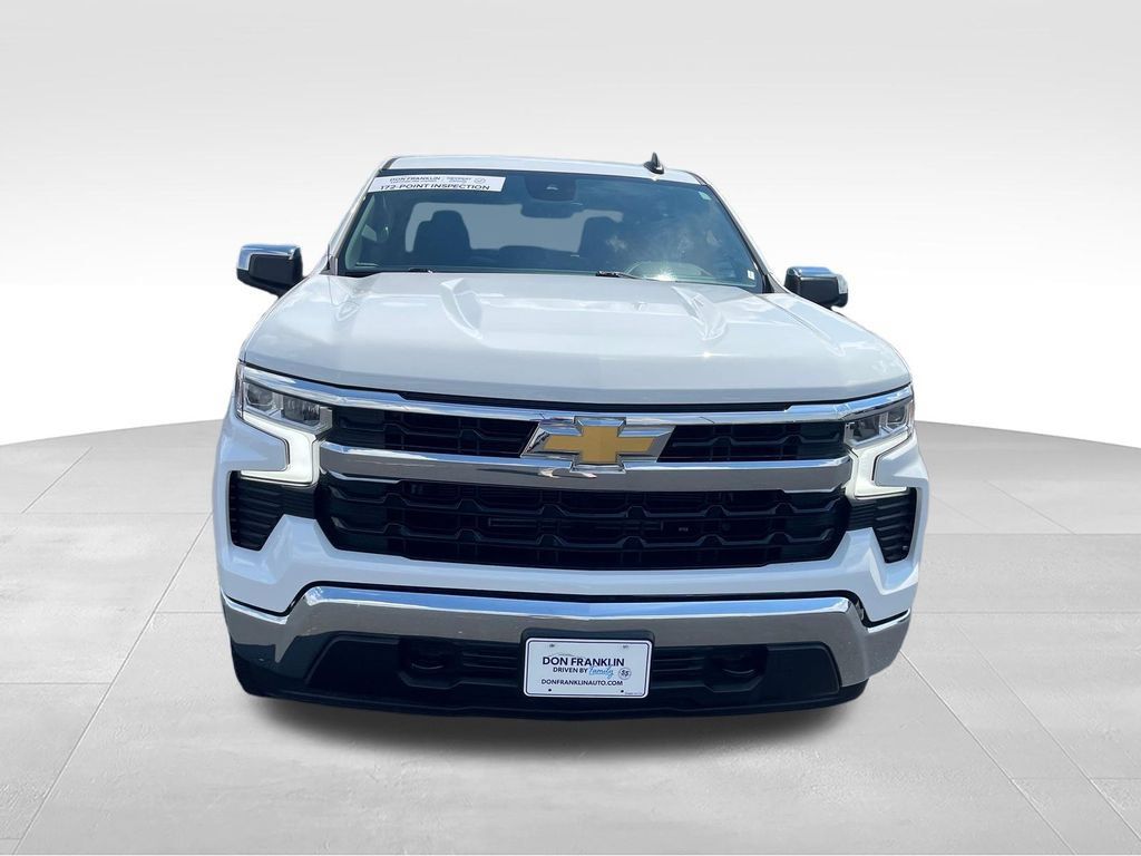Used 2024 Chevrolet Silverado 1500 LT AWD/4WD image 8