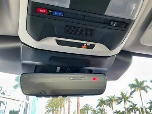 Used 2024 Subaru Impreza 2.0i Sport image 27