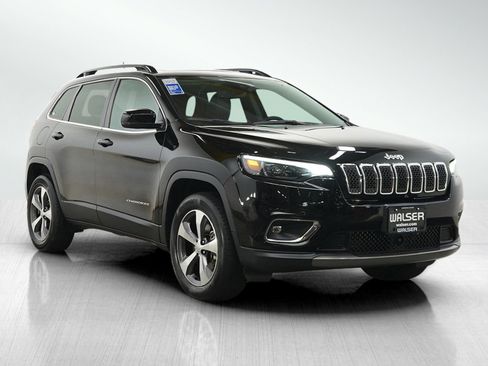 Used 2022 Jeep Cherokee Limited AWD/4WD image 7