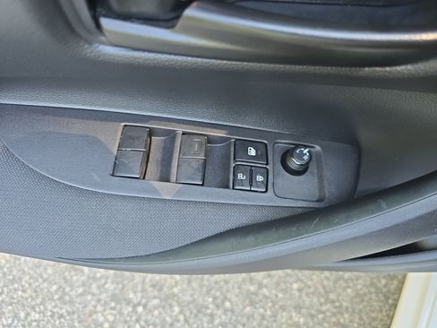 Used 2024 Toyota Corolla LE FWD image 28