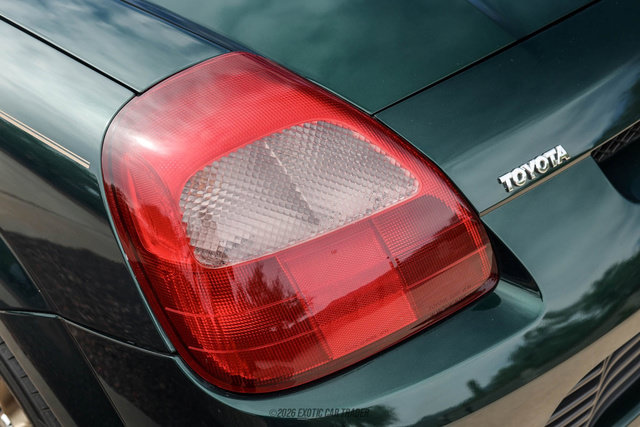 Used 2002 Toyota MR2 RWD image 97