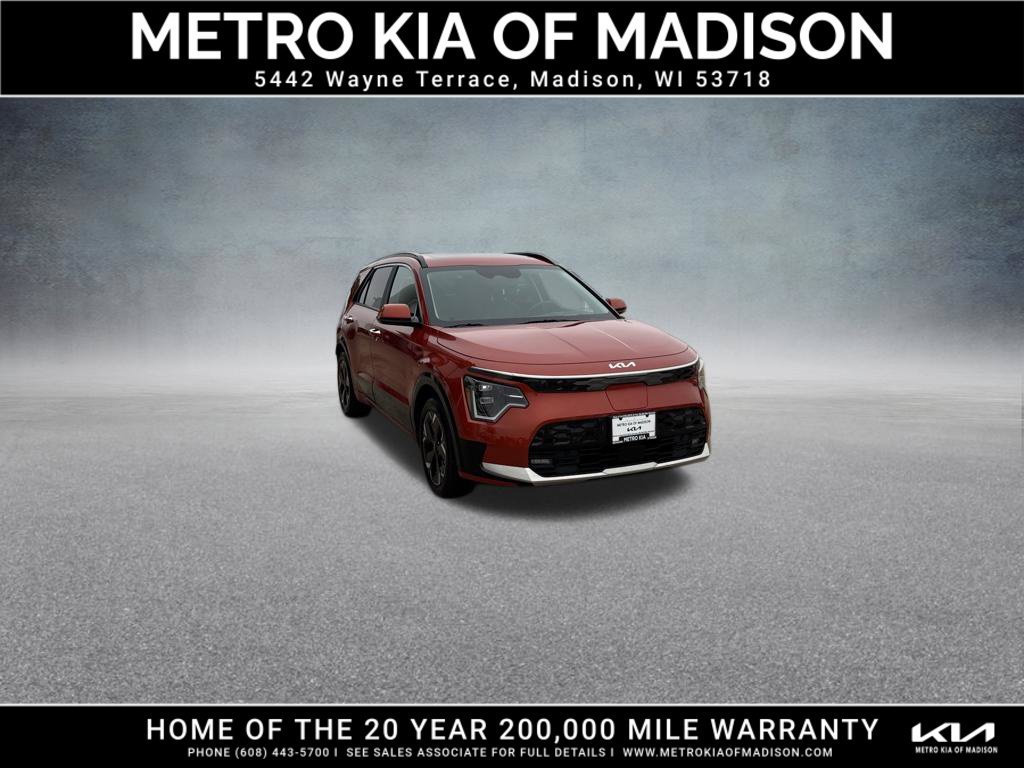 Used 2023 Kia Niro Wave w/ Wave Preserve Package FWD image 8