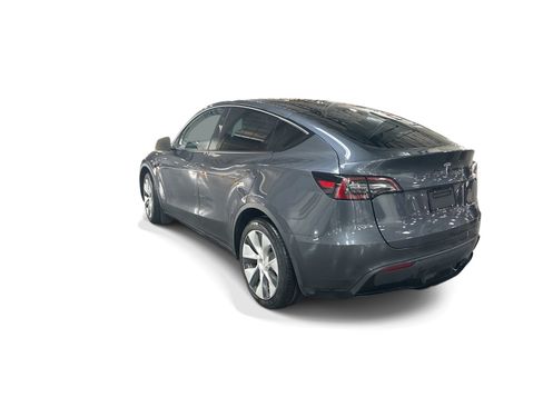 Certified 2023 Tesla Model Y Long Range AWD/4WD image 4