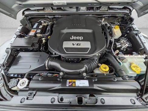 Used 2016 Jeep Wrangler Sport image 22